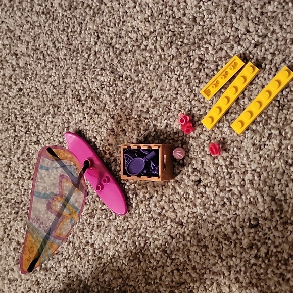 Lego Friends Stephanie's Beach Houae - Picture 4 of 6